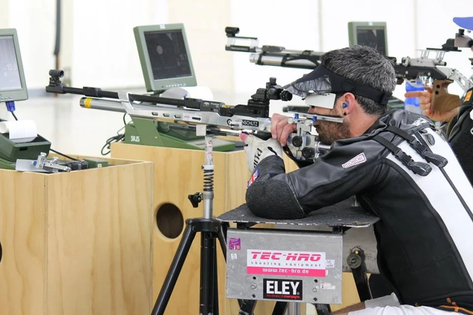Gold for Bevis and Carter but Skelhon misses out
