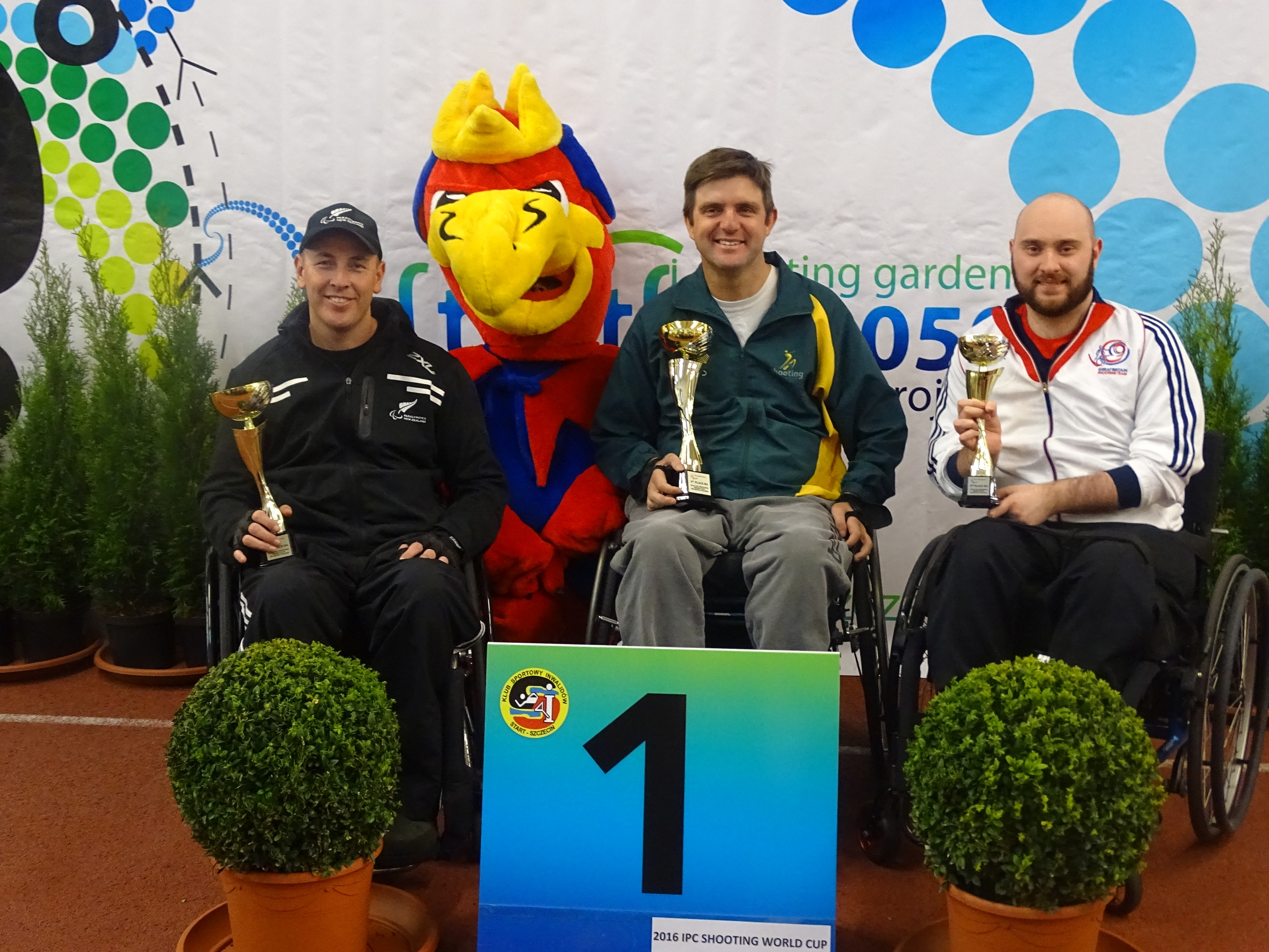Ryan Cockbill wins R4 bronze at Poland World Cup