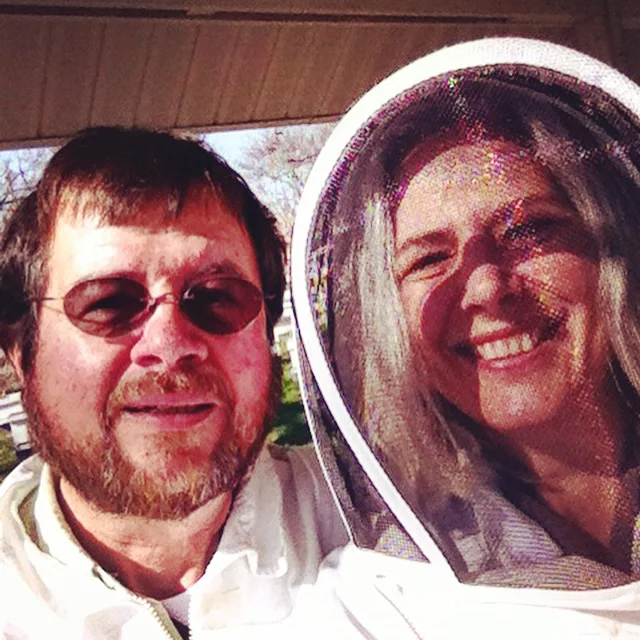 German Perilla (GMU Bee Initiatives Program) and Elsabé Dixon