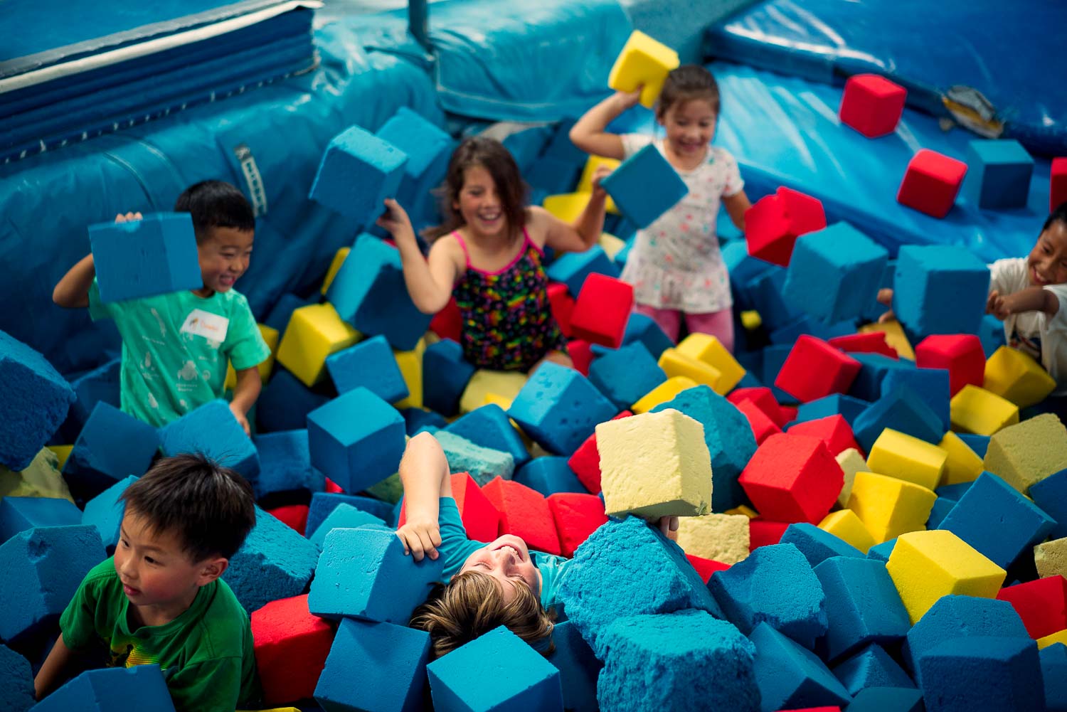 A shot that would be utterly boring without the shallow focus directing your emotional empathy. Ah to be young and pummeled with cubes by girls. Sony a7R II with Sony FE 55mm F1.8. 1/250 ƒ/1.8 ISO 640.