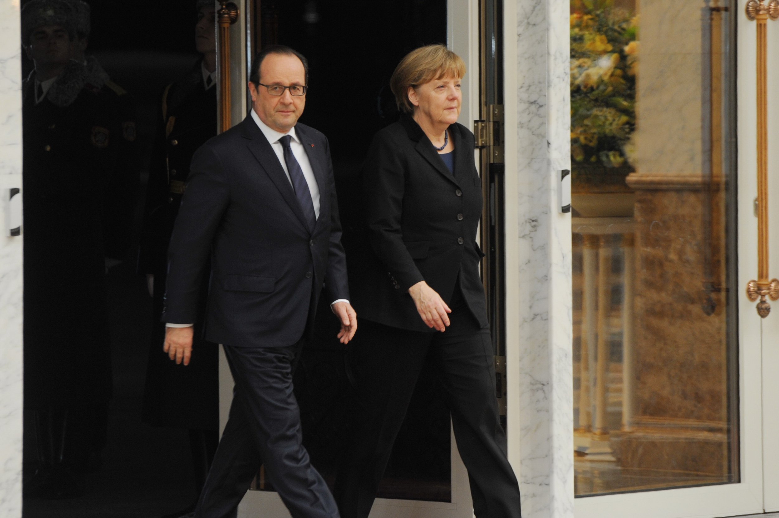 HIL_0083 Олланд Меркель_resize.JPG