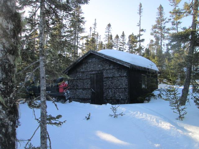 Cabane sur le territoire, hiver 2012