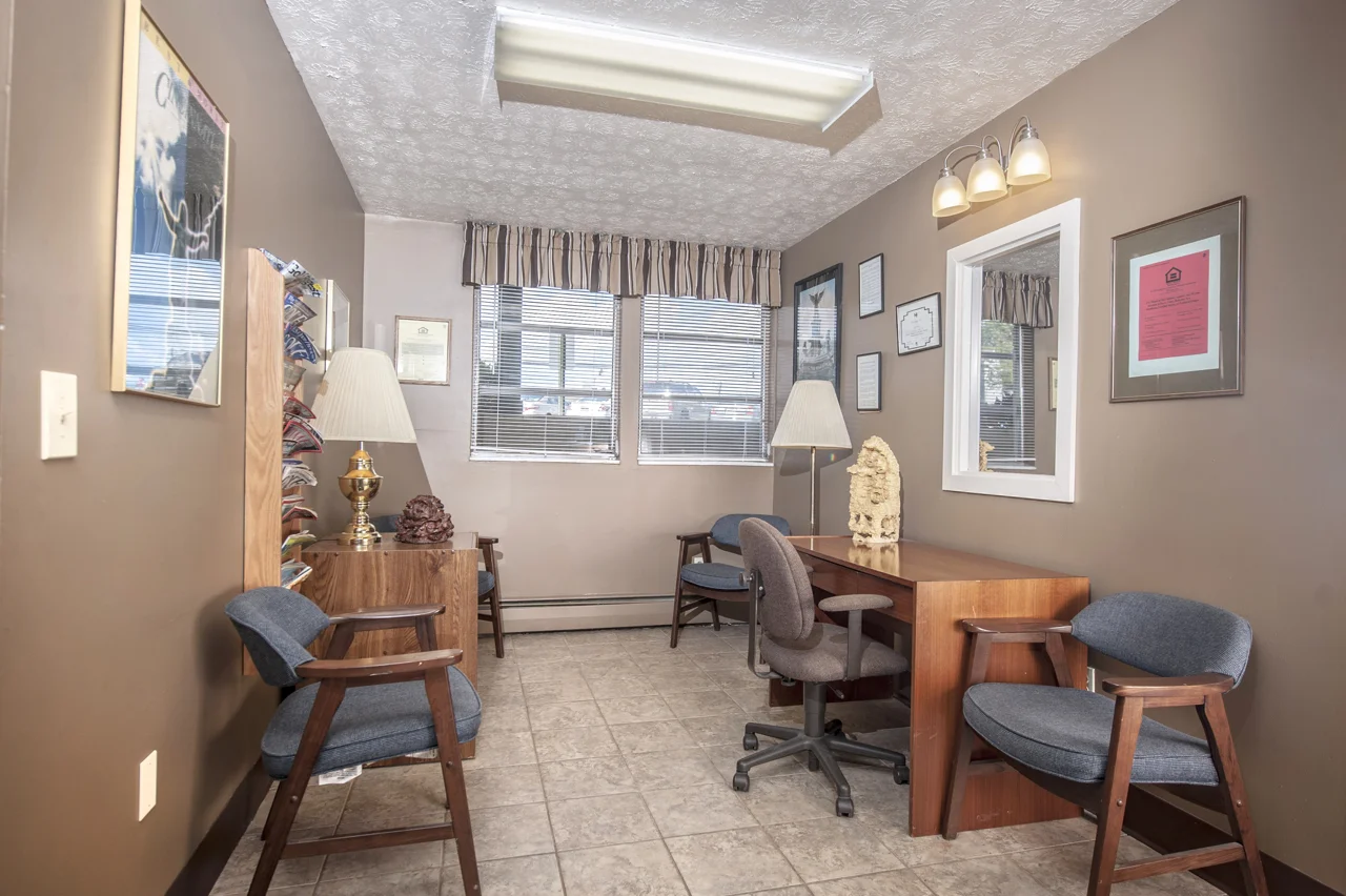 Delshire Apartments: On-Site Management and Maintenance Staff