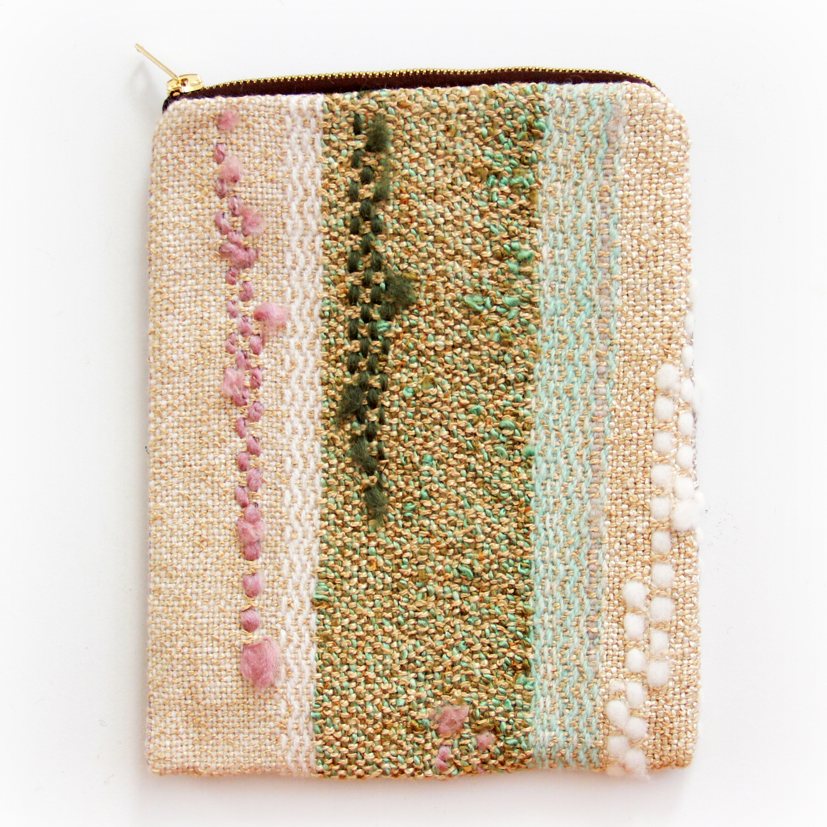 HANDWOVEN ZIPPER POUCH 09