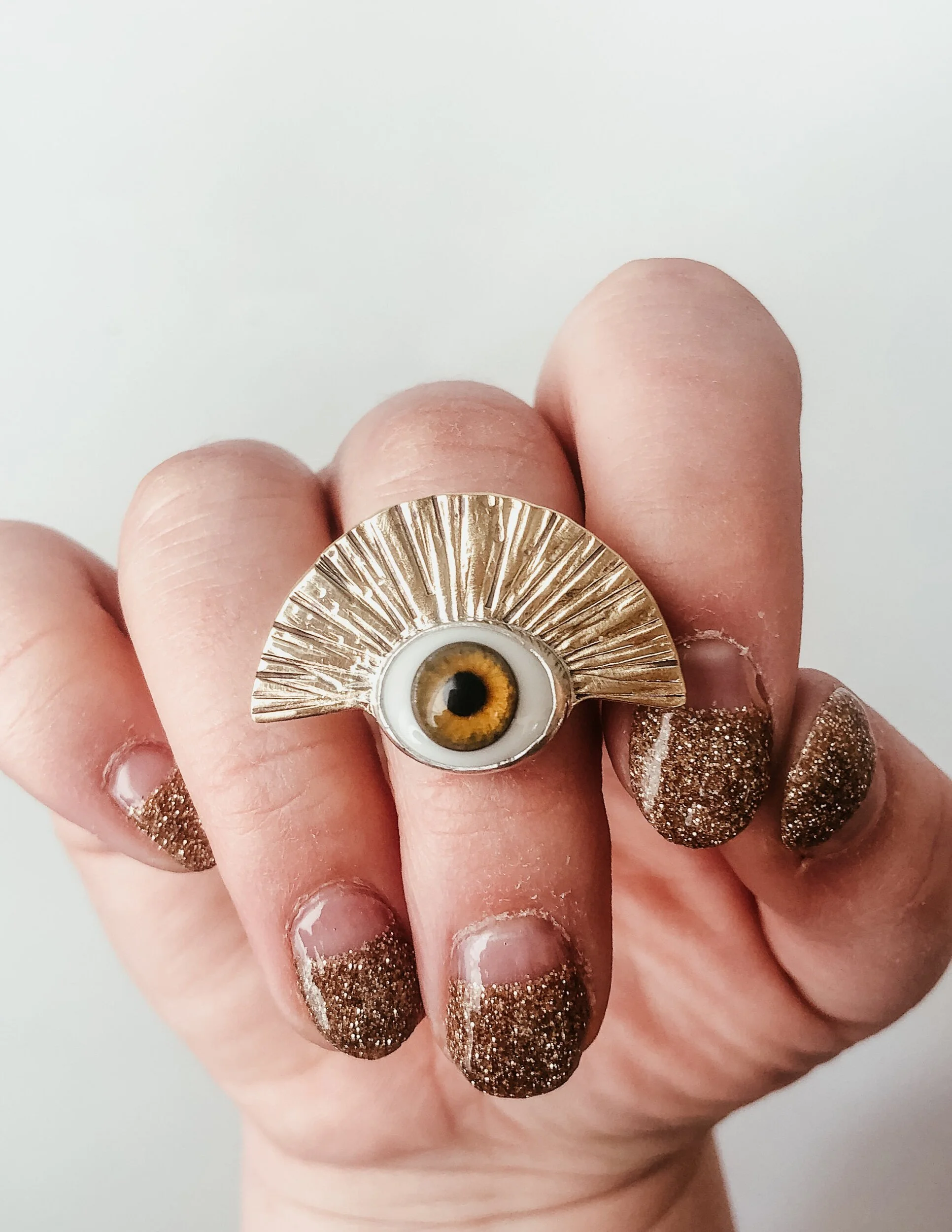 C1BDB7B8-35AF-443B-902B-D42FF734EEAB