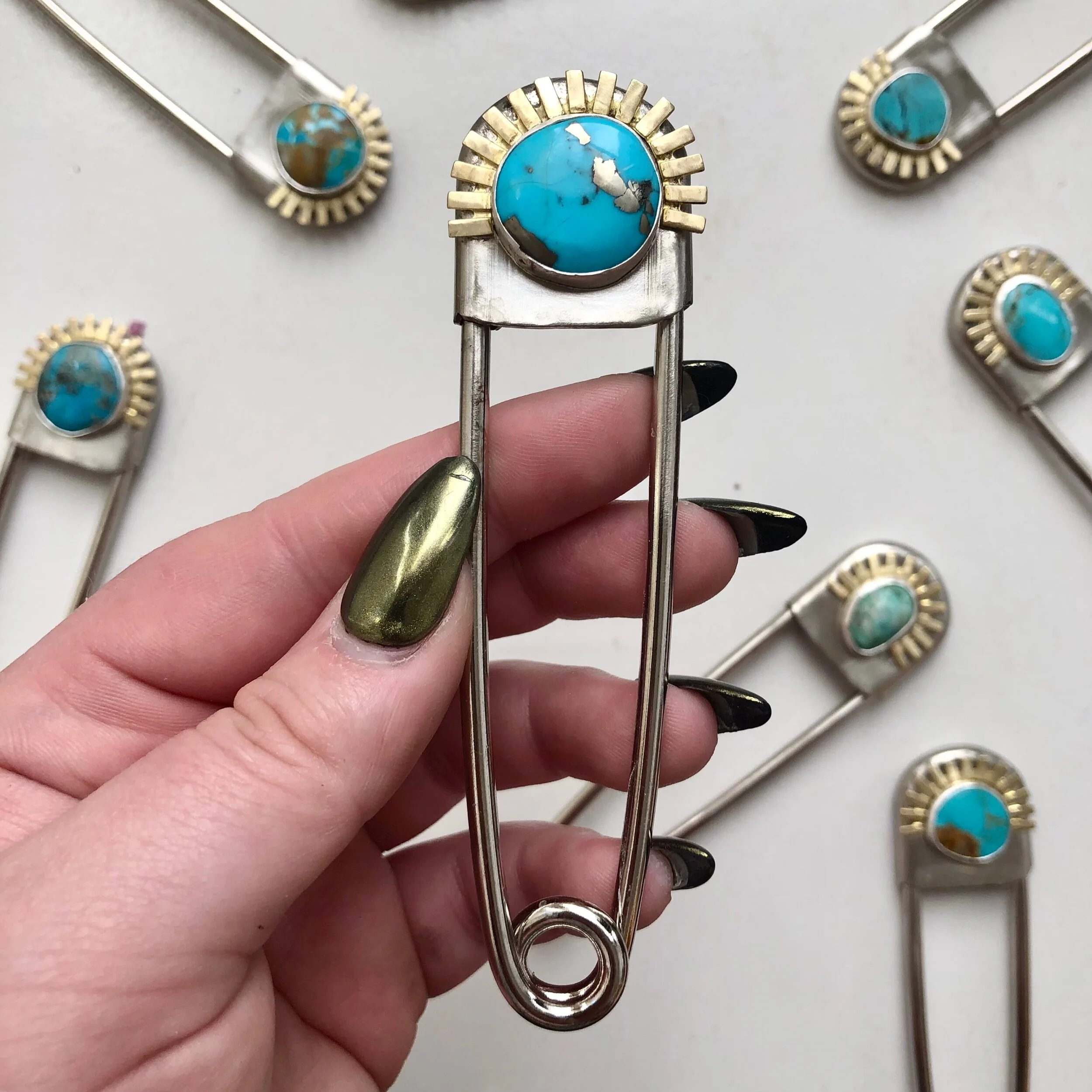 322AB879-1264-46E4-AFE8-5C4AB91AA8C3