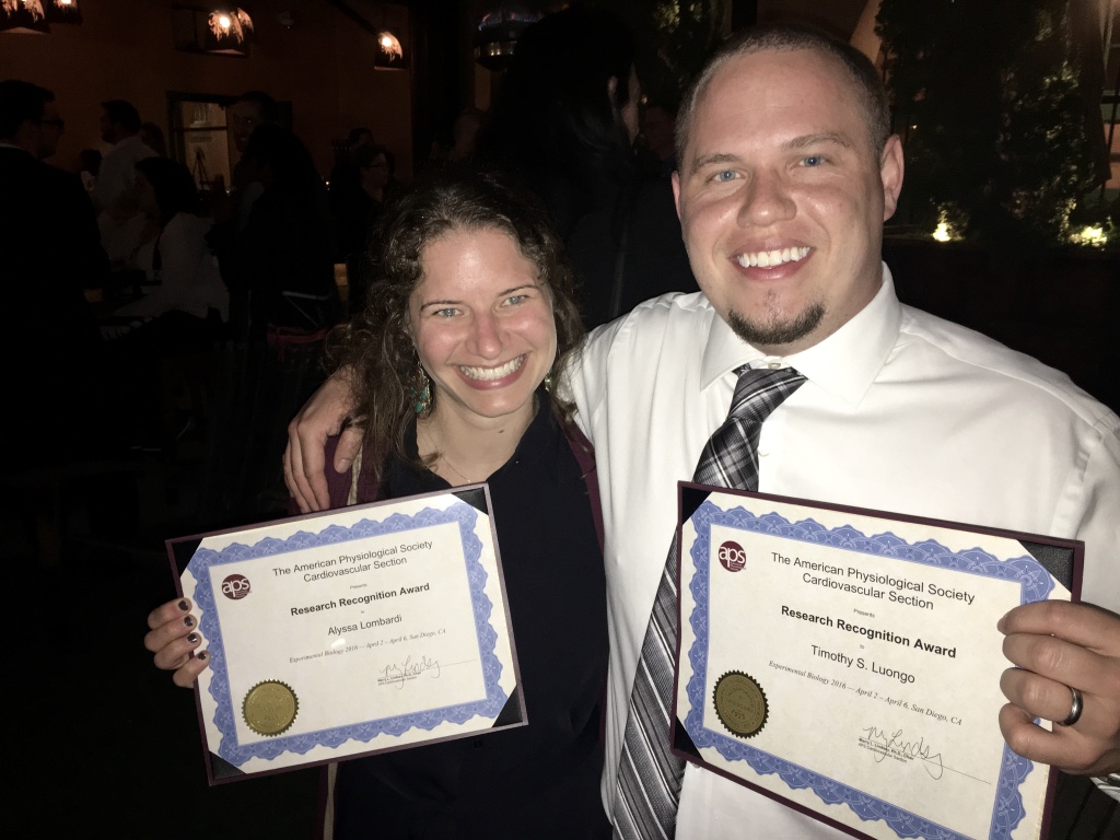 Alyssa and Tim with their APS Research Recognition Awards