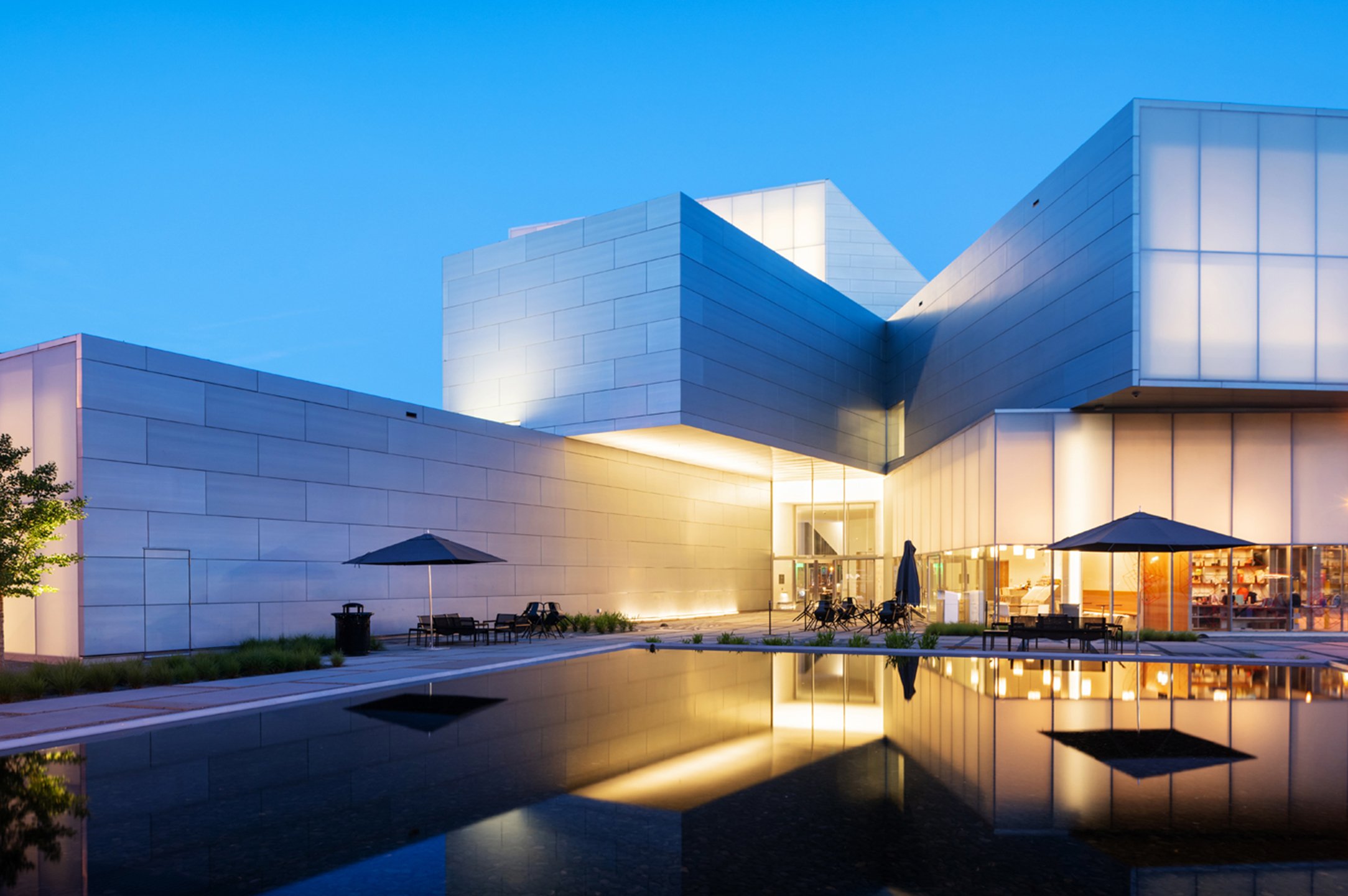 Project: Institute for Contemporary Art
Architect: Steven Holl Architects + BCWH
Photo: Ansel Olson
