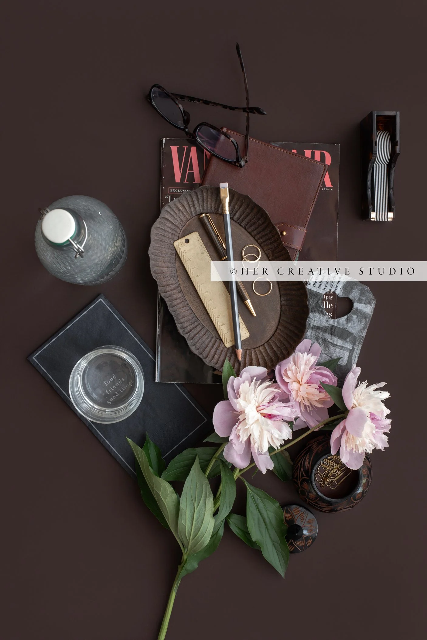 Brown-Tray-background-23-IE.jpg