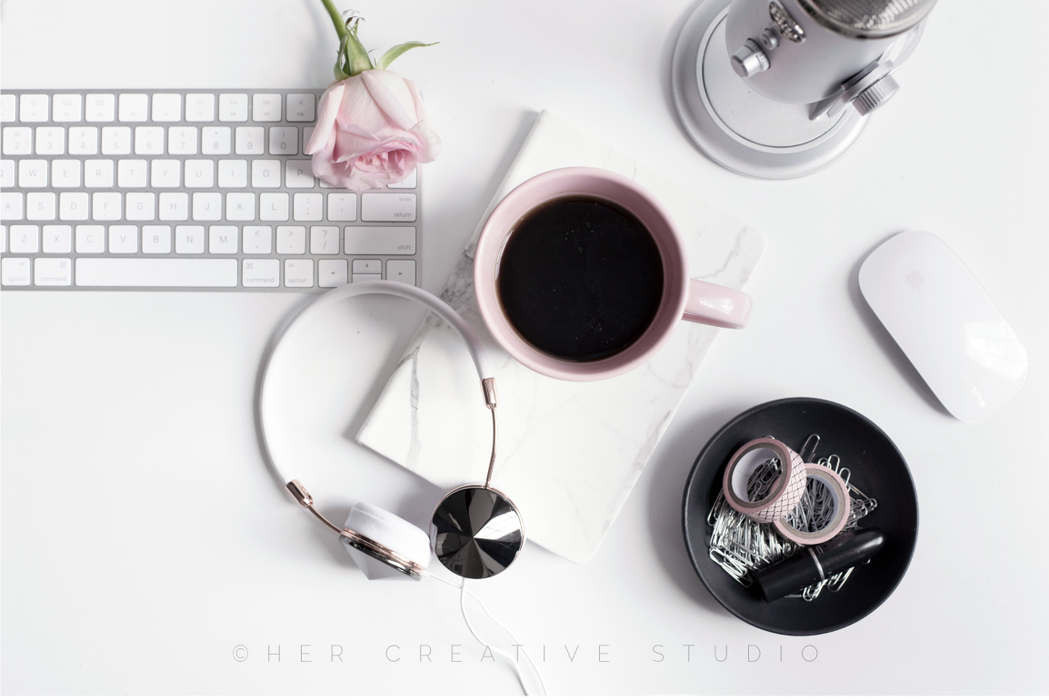 Microphone-flatlay-IE.jpg