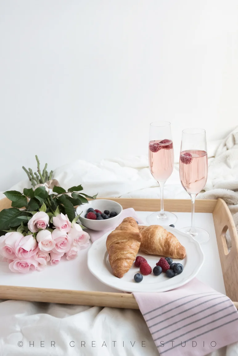 Breakfast-in-bed-2-IE.jpg