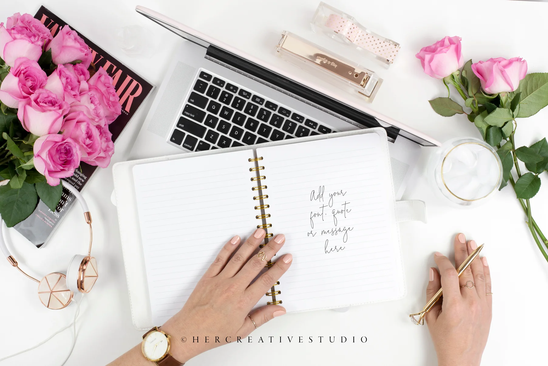 Hands-on-notebook-roses-IE.jpg