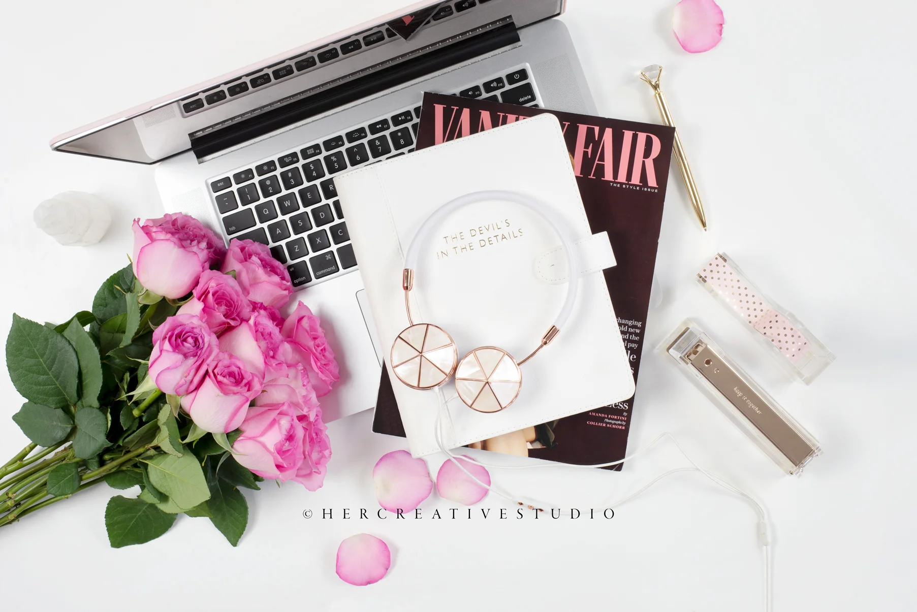 Roses-Headphones-laptop-IE.jpg