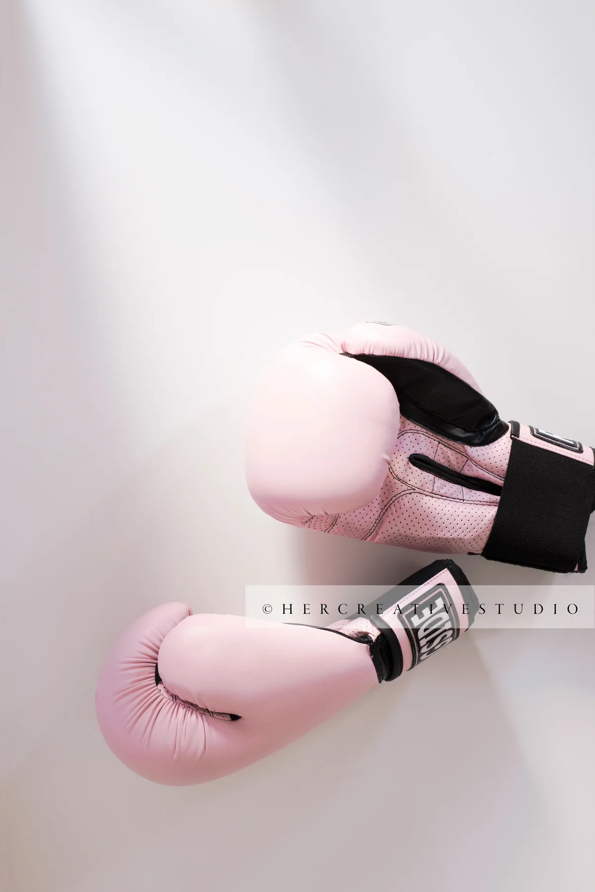 Boxing-gloves-IE.jpg