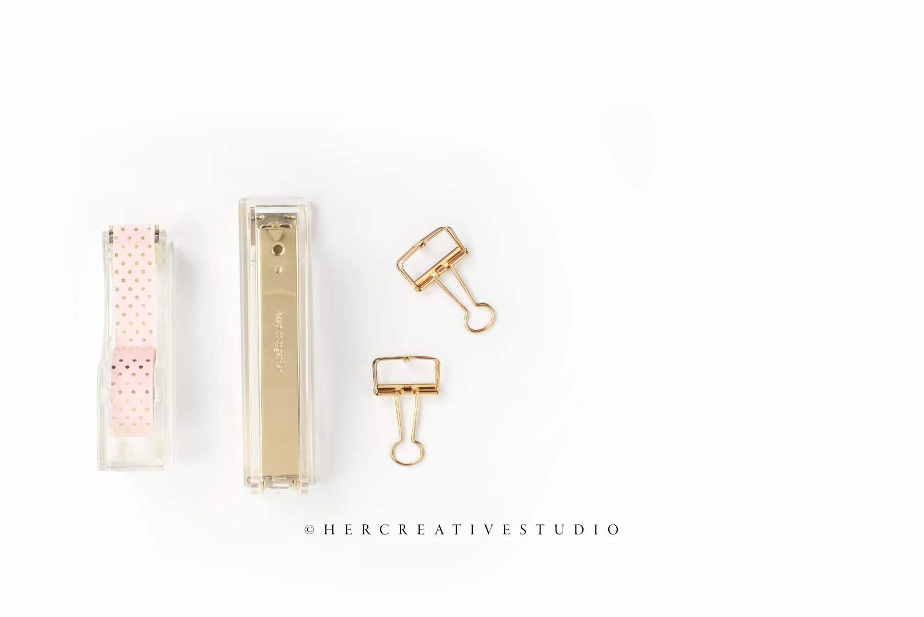 Stapler-clips-tape-2-IE.jpg
