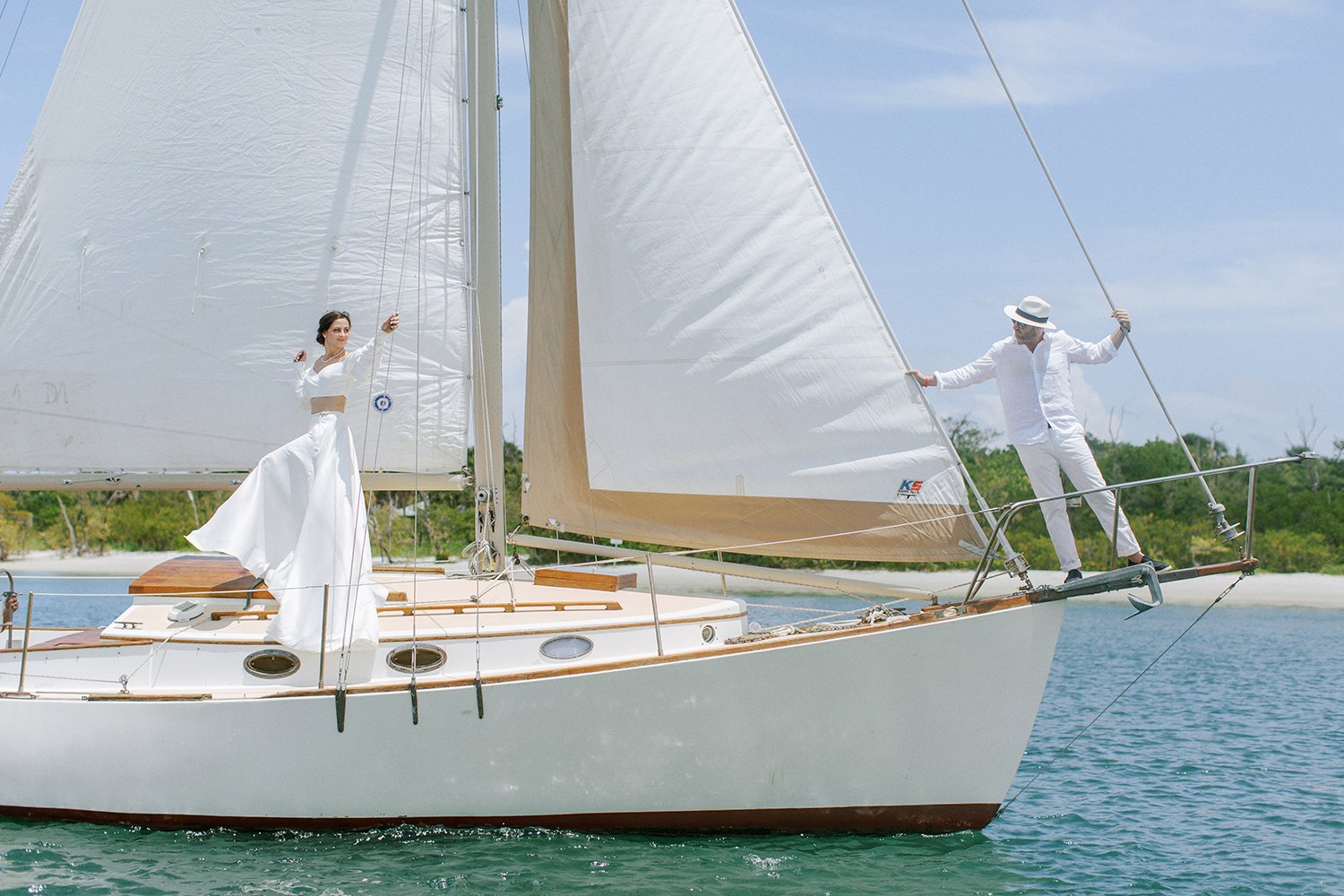 palmbeach-bride-groom-sailboat-elopement022.JPG