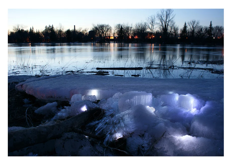  Ice break , 2011. Pigment print . 30 x 40 " edition of 3, 20 x 30 " edition of 5, 17 x24" edition of 10