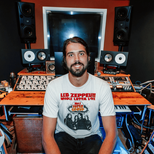 Jono Frowd - Producer | Engineer | Mix Engineer | Multi-Instrumentalist