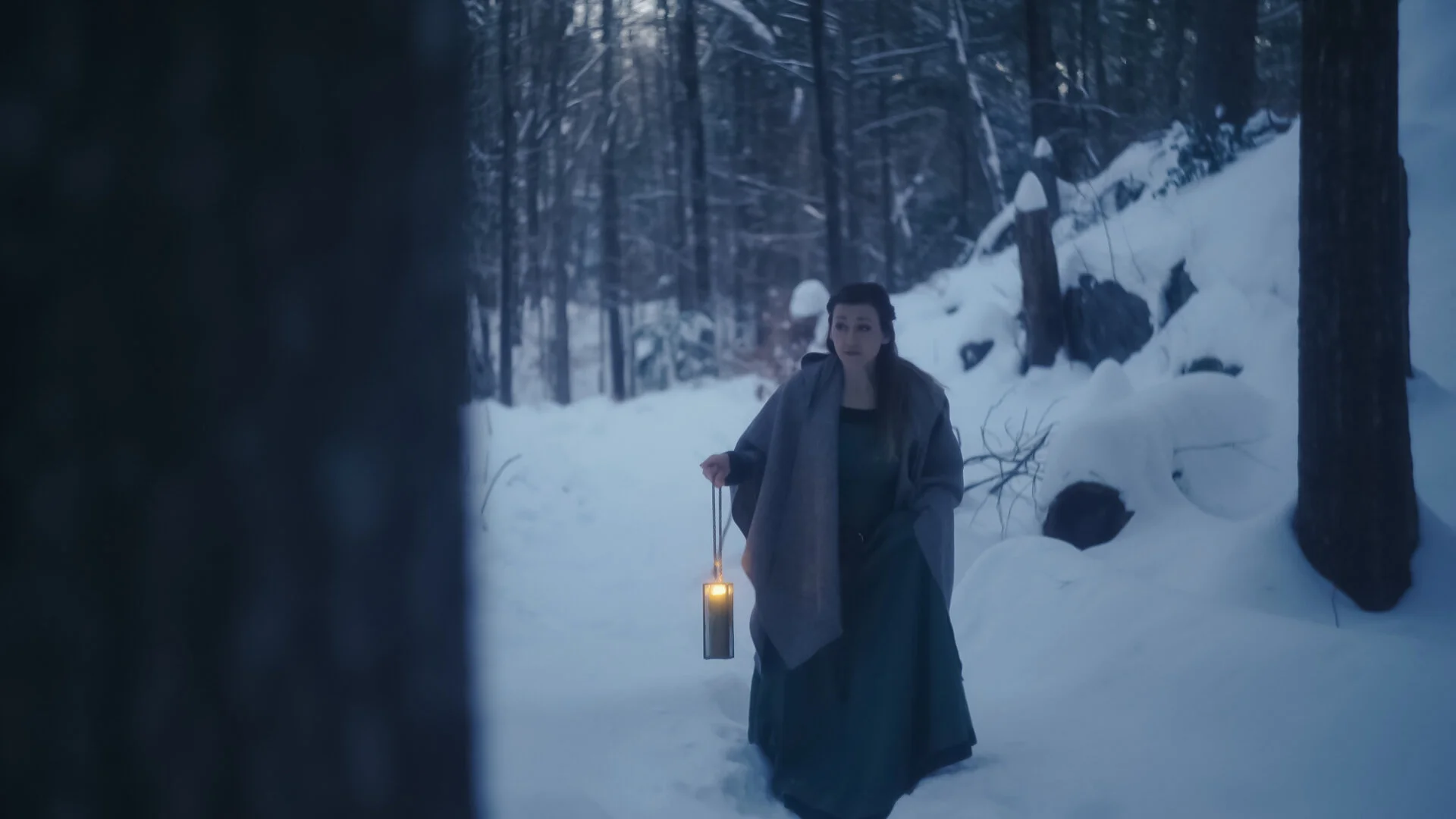 thelightofchristmasmorn.mp4.00_01_24_06.Still013.jpg