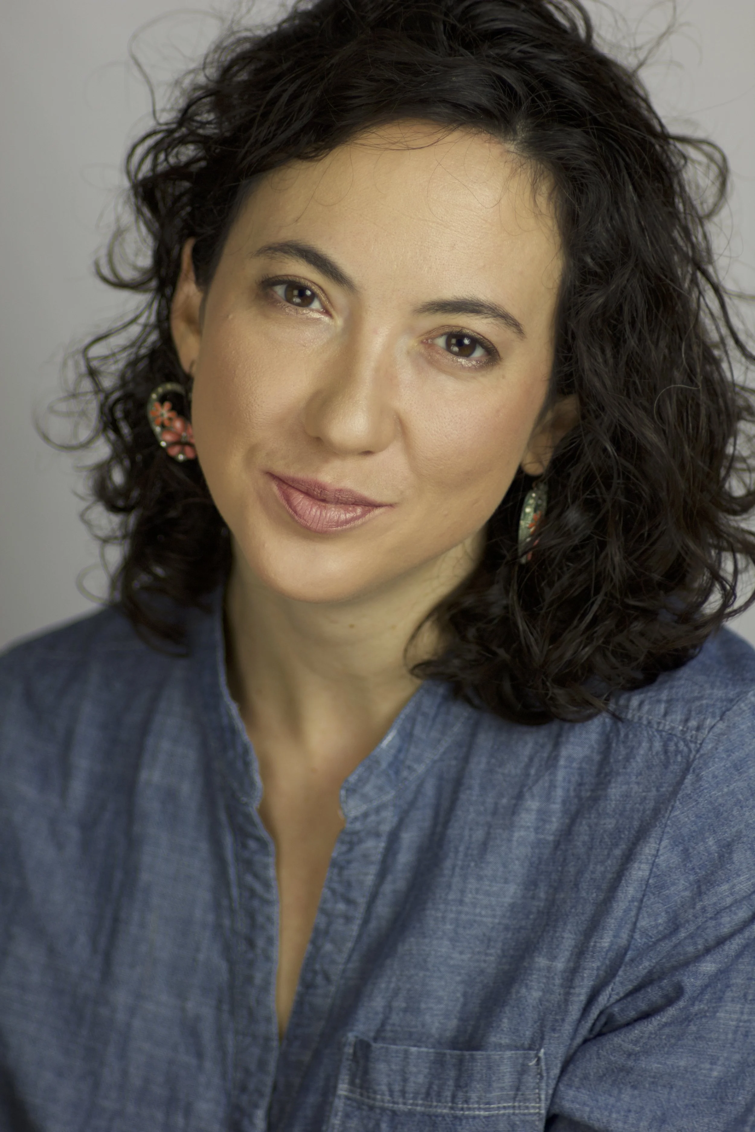 MelissaBowlerBusHeadshot.jpg