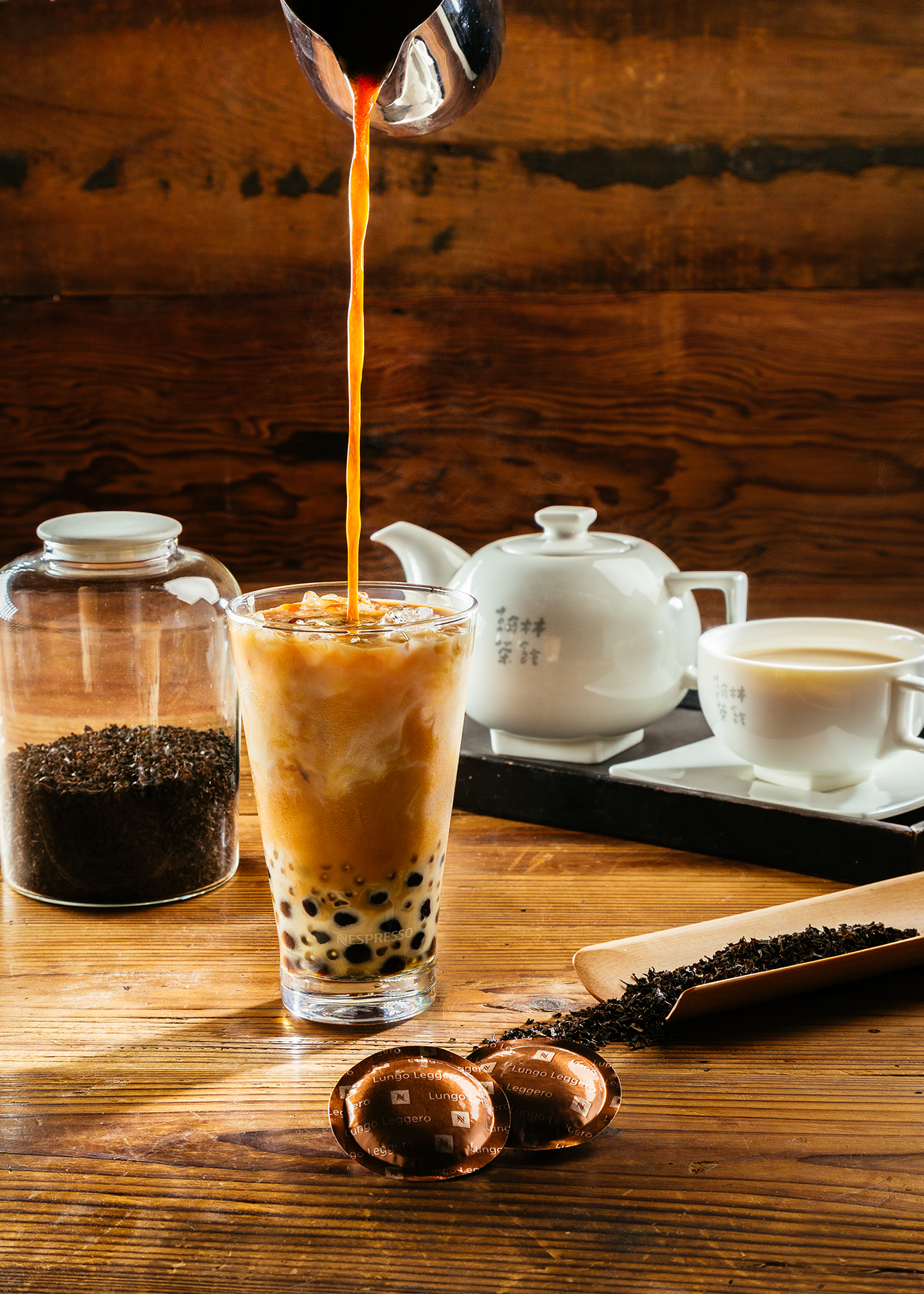 ok170821-0288_B2B-翰林-熊貓咖啡奶茶-倒咖啡_for Nespresso.jpg