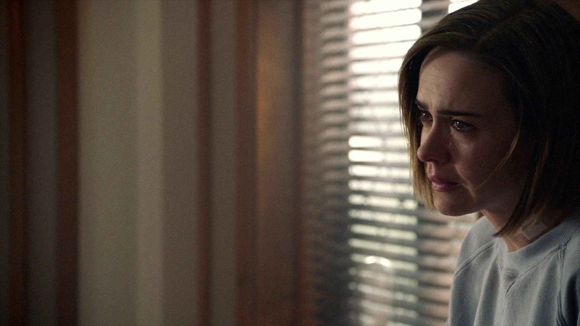 American_Horror_Story_S7E05_kissthemgoodbye_2832029-PSCC- warmer-flipd.jpeg