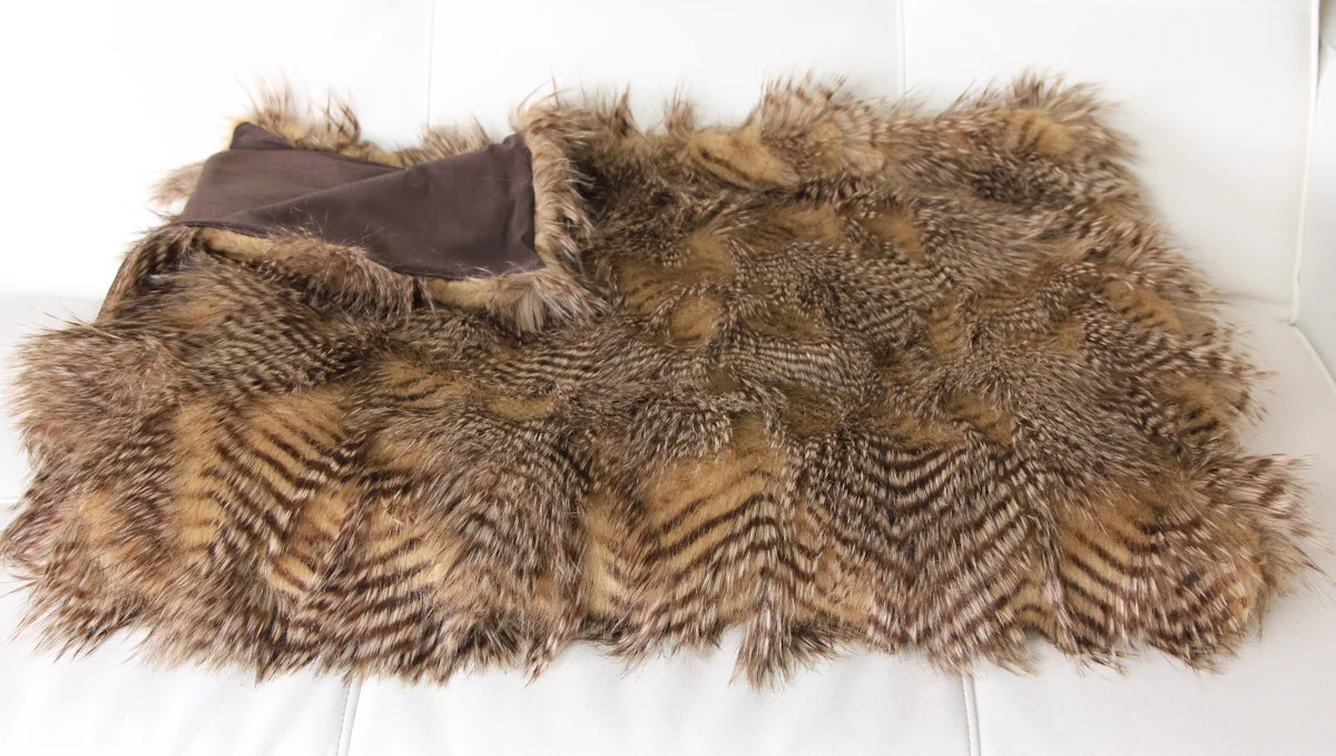 4980_brown_feather_fur_throw.jpeg