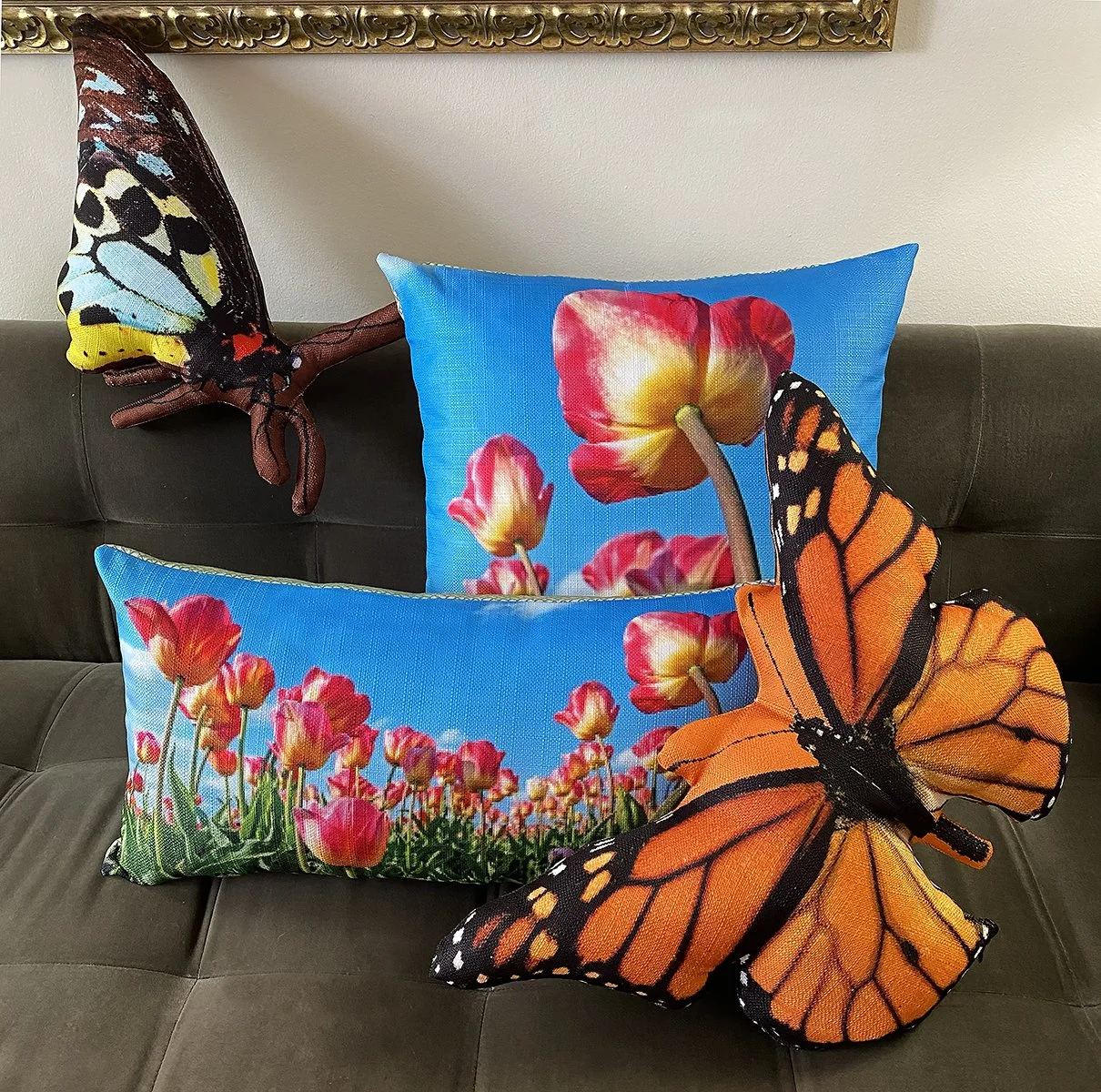 Site Tulip 2 Butterflies.jpg