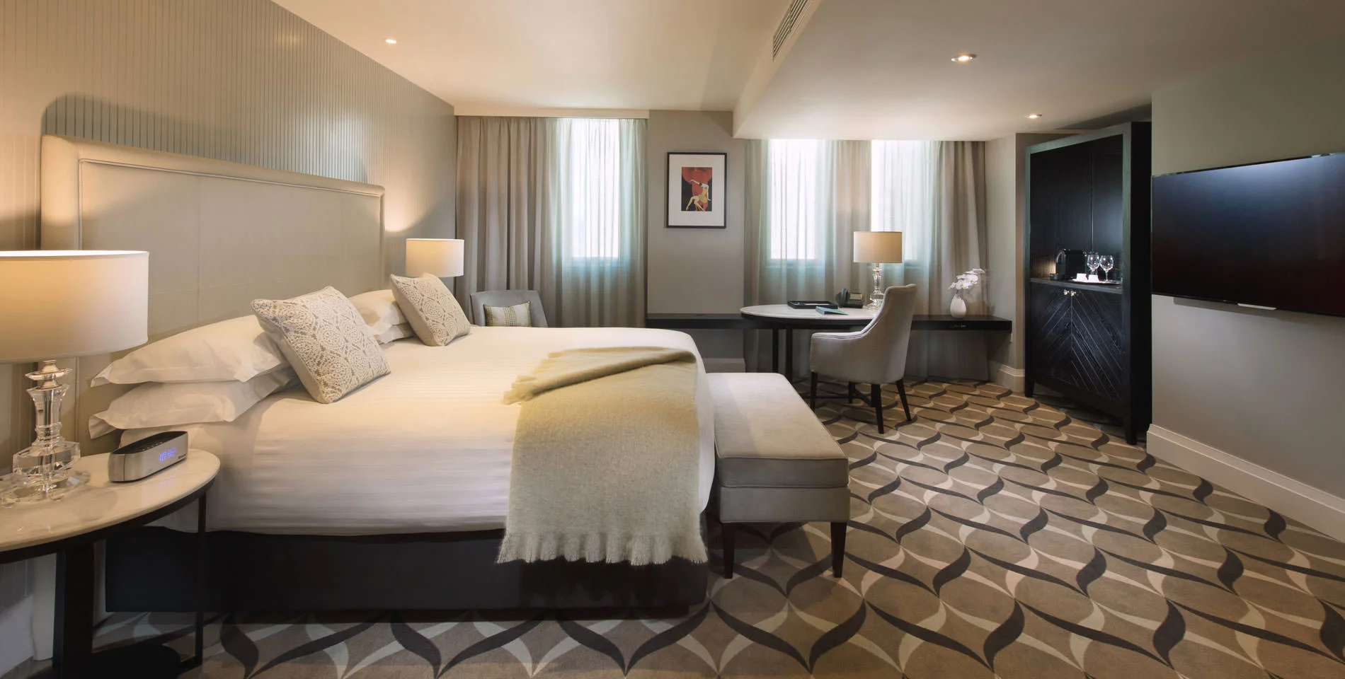 Deluxe King Room 
