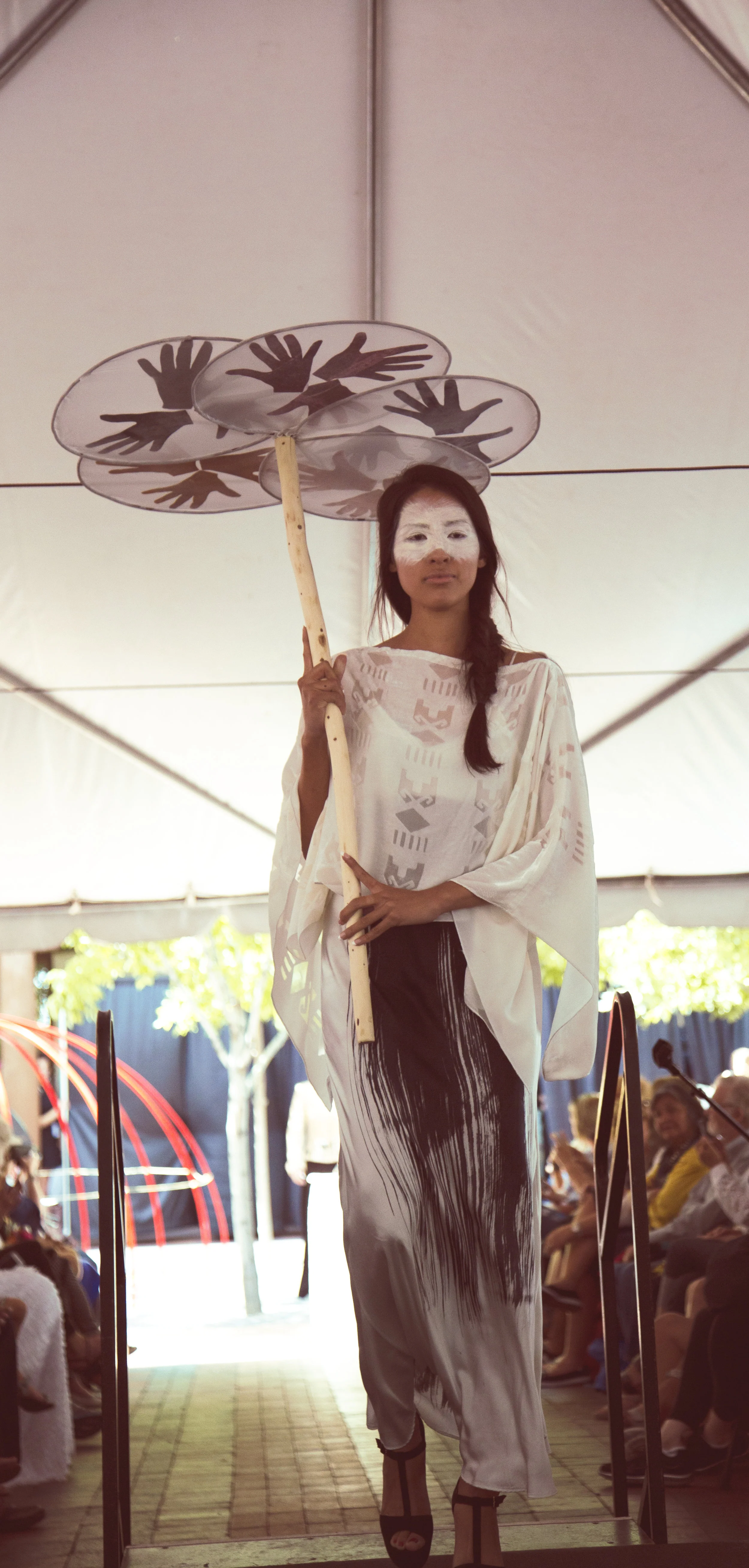 SWAIA_2016_FASHIONSHOW_ROBERT_I_MESA-08.jpg