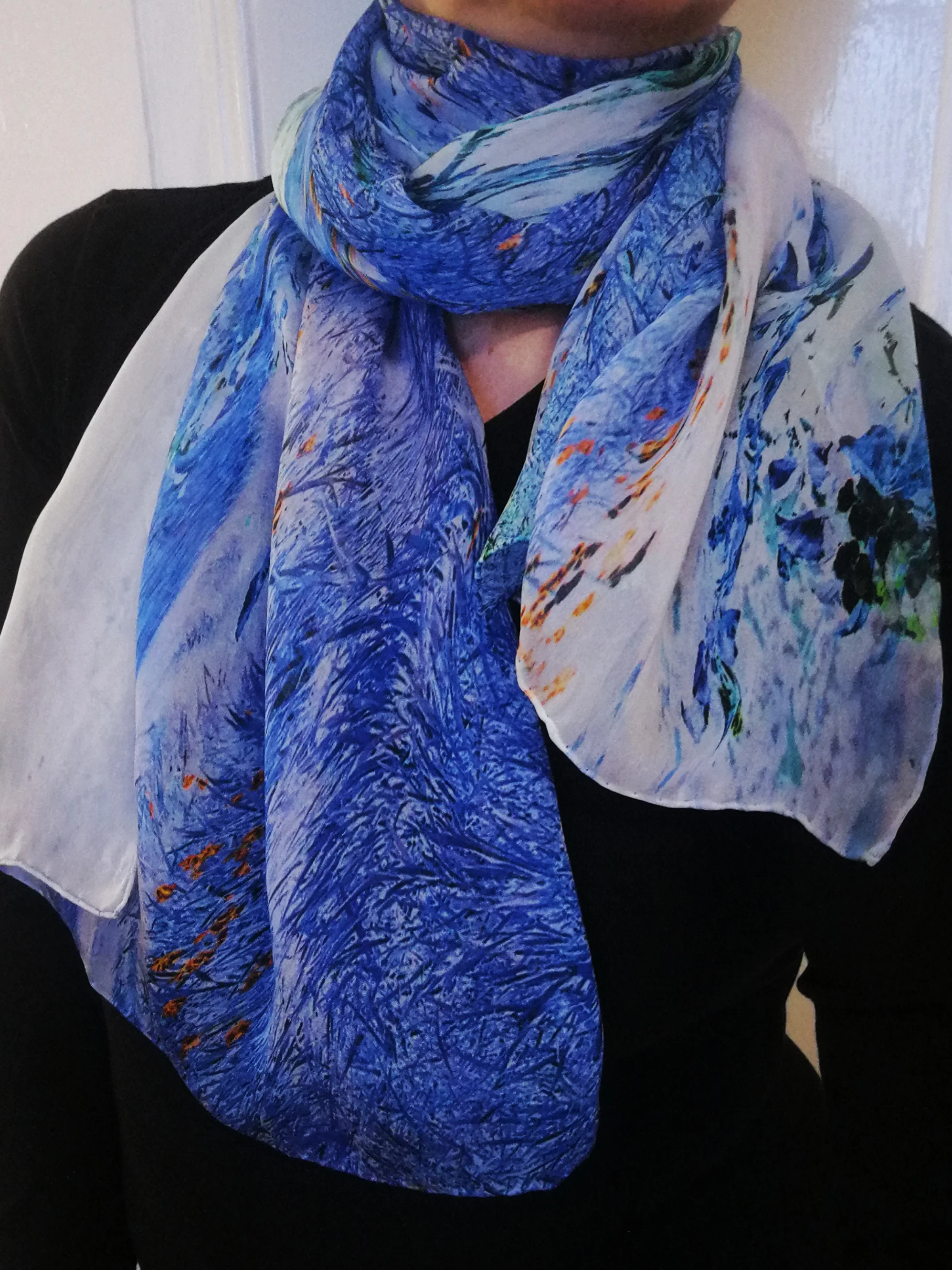 035 Turbulence, blue