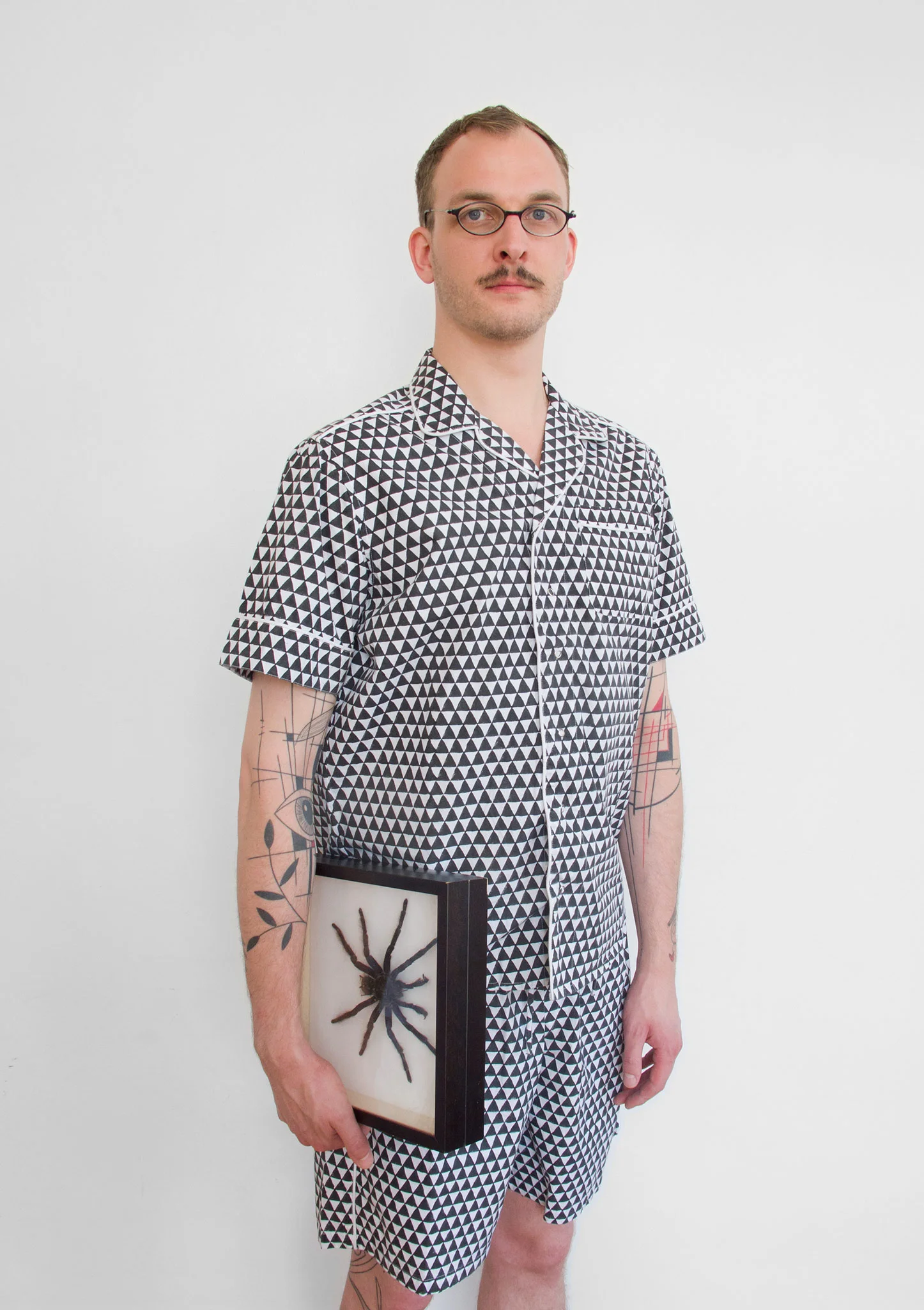 № 8321 PYJ-SHIRT, SHORT; № 8322 PYJ-SHORTS: SHARK's TEETH