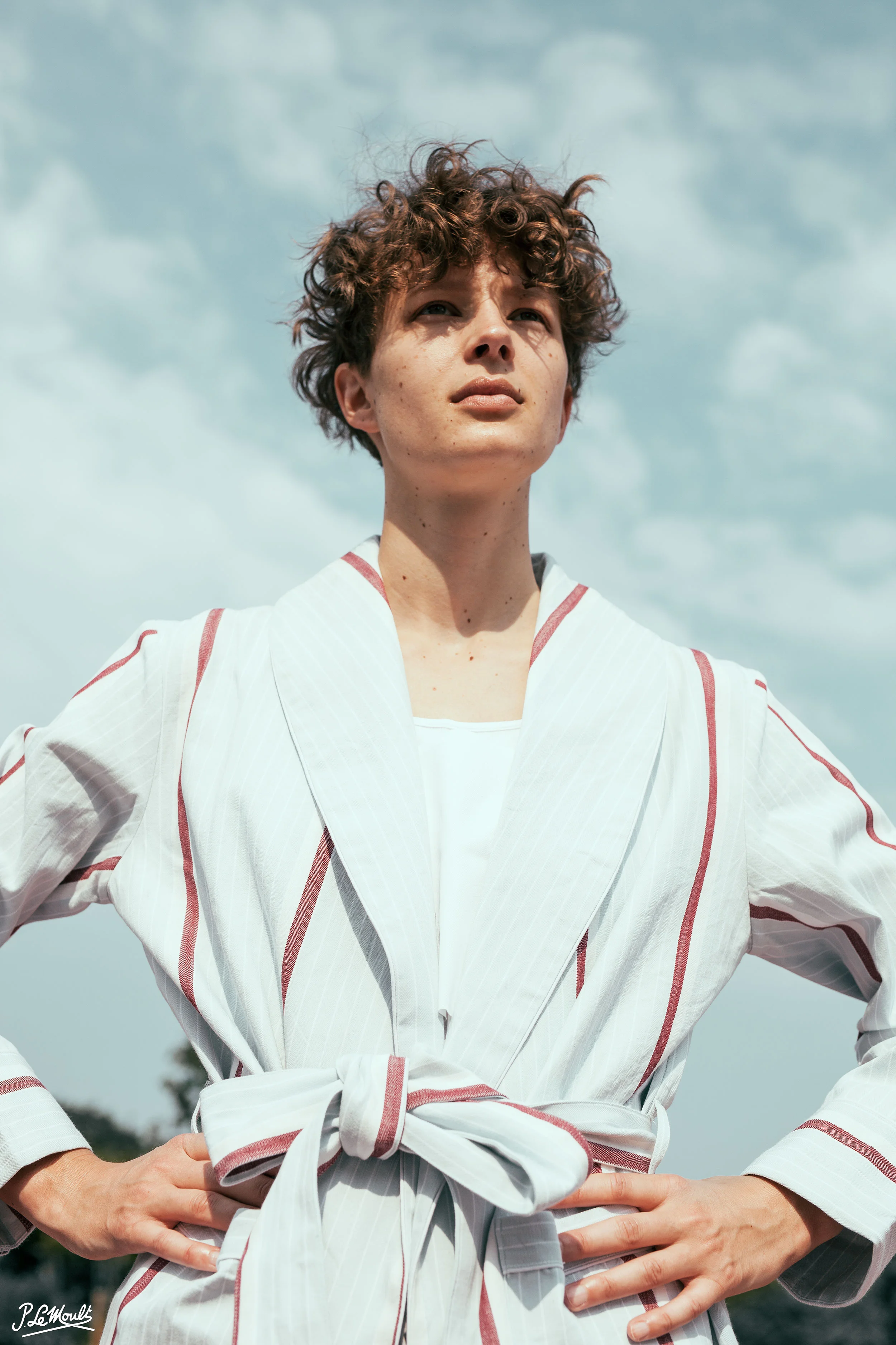 8681_DRESSING-GOWN_OFFWHITE-Burgundy-ice_B_by_Anita_SCHMID.jpg