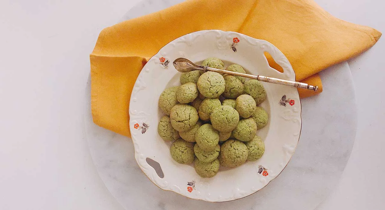 La ricetta dei biscotti alle ortiche: i "zaeti" verdi