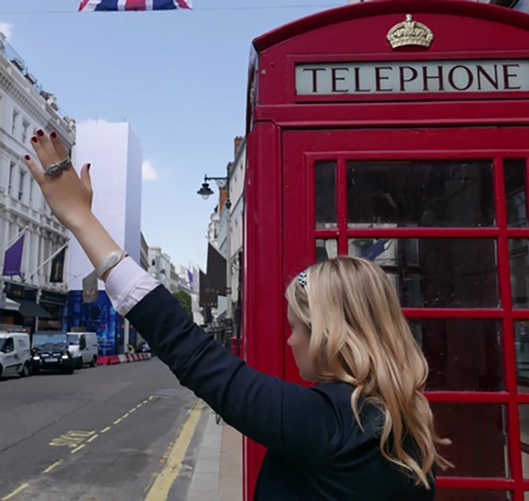 Dana hailing cab.JPG