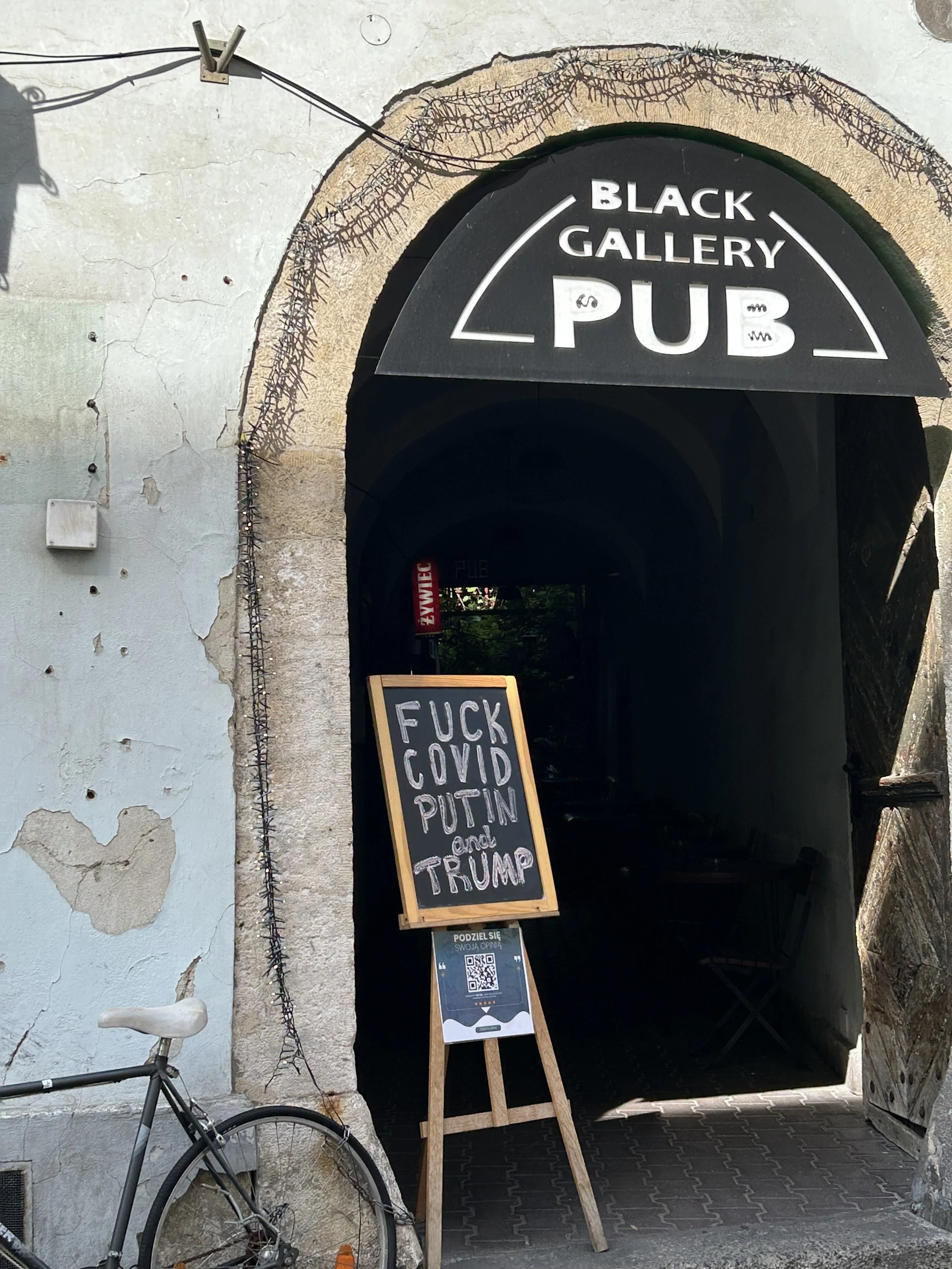 Block Gallery Pub Krakow