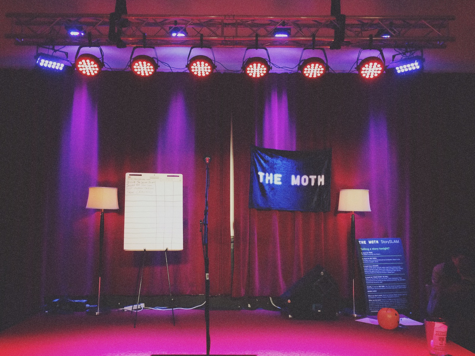 THE MOTH MONDAYS! ♥
