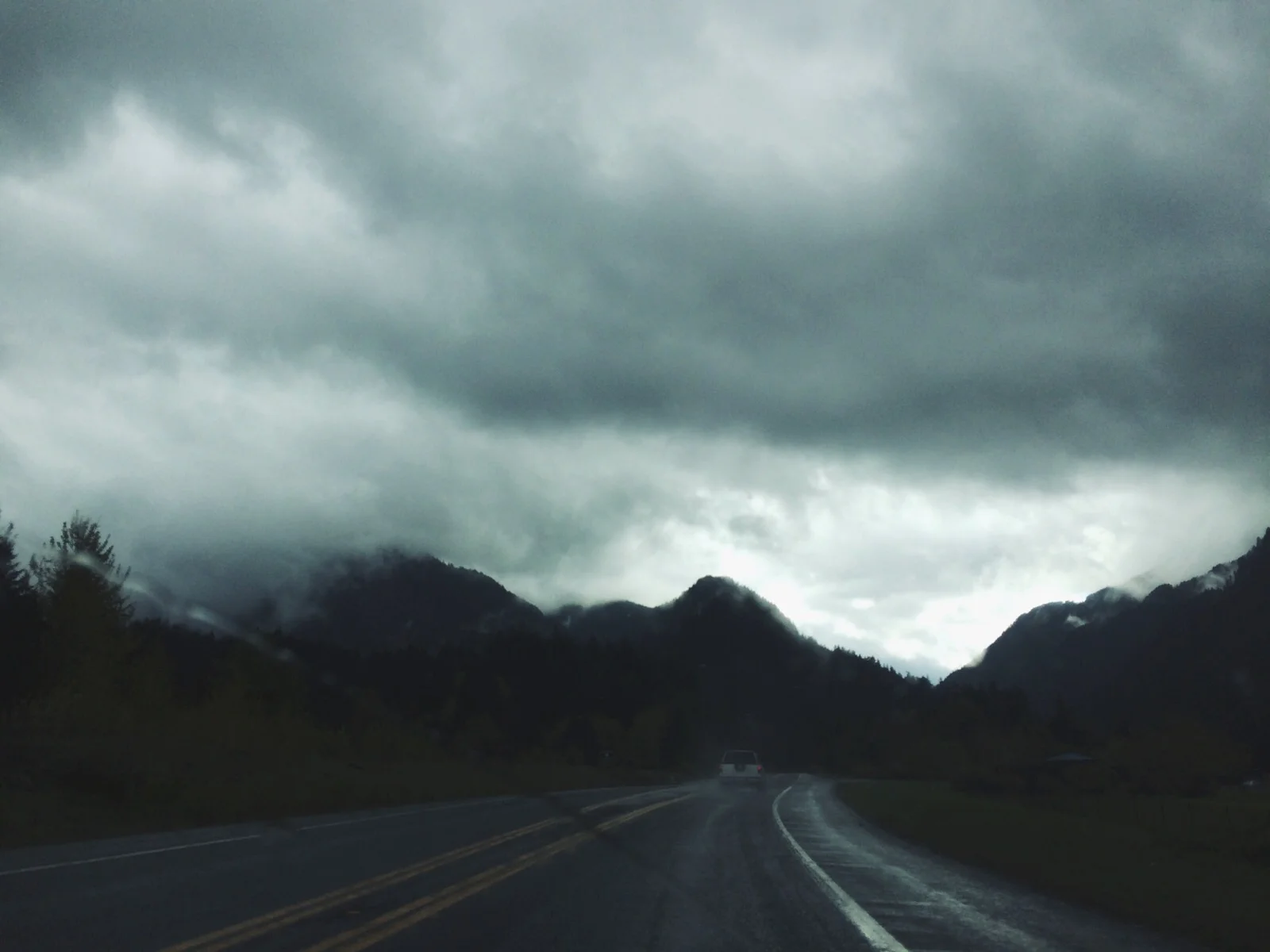 Driving to Stevenson on a beautiful, stormy morning