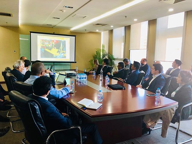A lesson in the history and culture behind copycat China 🇨🇳 #intellectualproperty #chinapatent #studytours #globalmmersion #chinastudytour #legacyventures #mbalife #mbatour #mbatrek #chinaimmersion #beijing #mbatravel