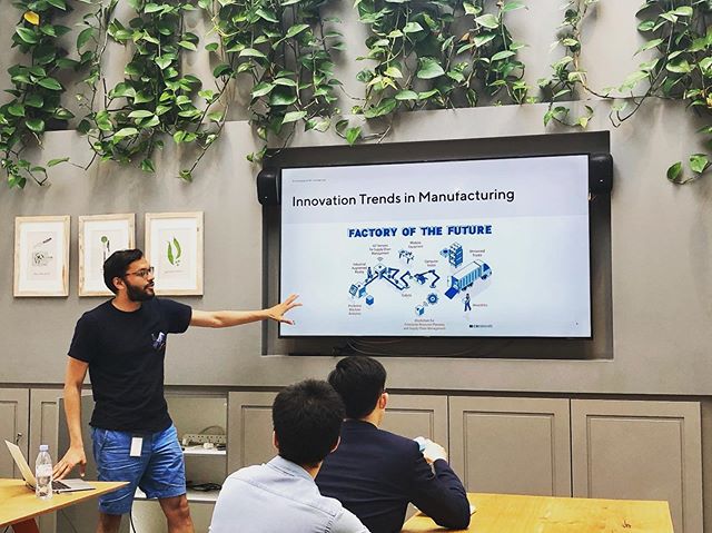 The future of manufacturing and automation is robotic.
90% of automobile tasks are currently done manually.
It’s still very expensive and it requires time + expertise!
#robotics #eva #automata #londontech #techcitylive #londontechtour #innova