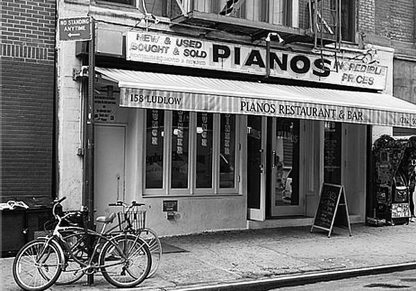 Cameron Orr at Pianos: upstairs lounge