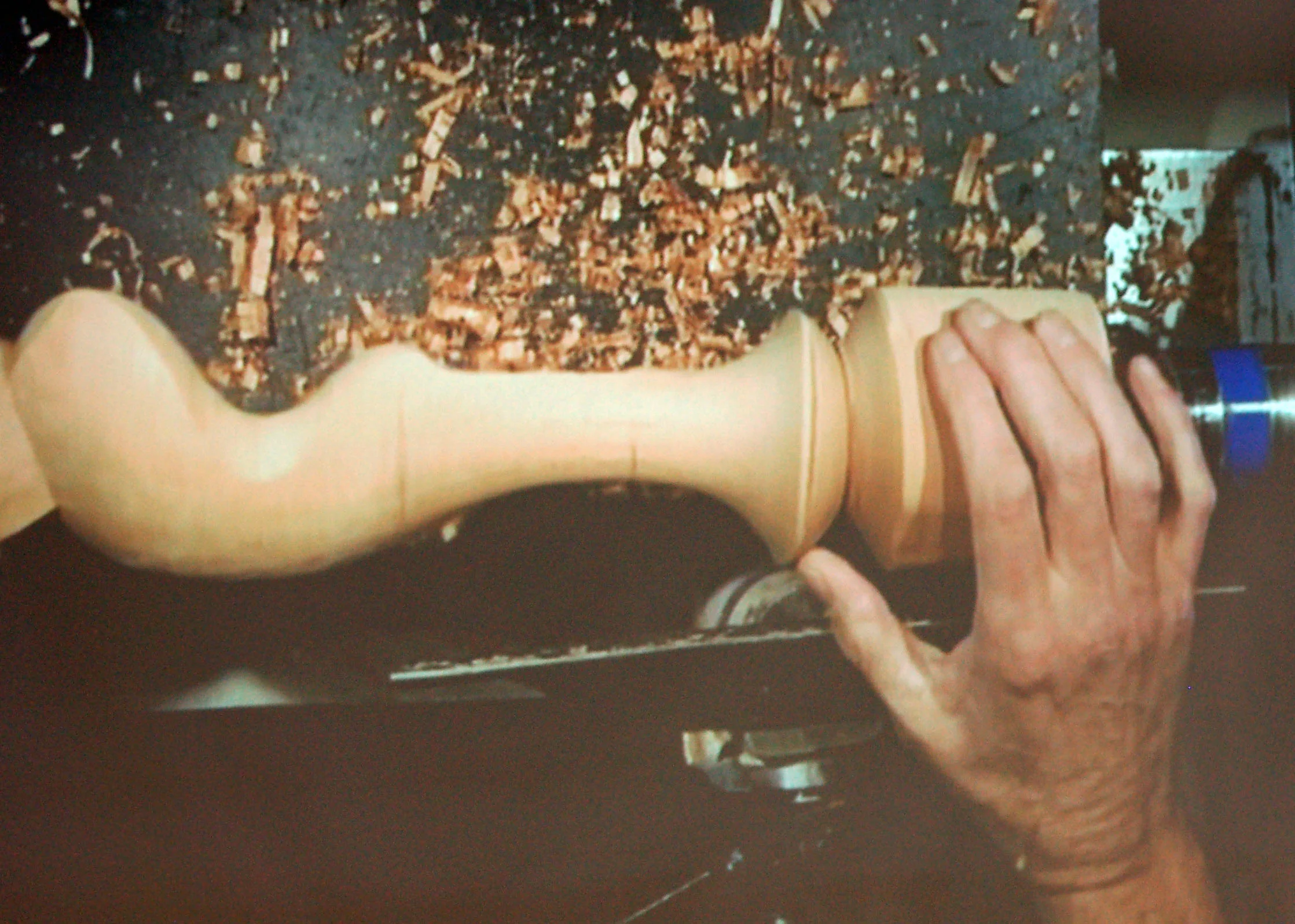 To finish the base Mark forms a pad foot.