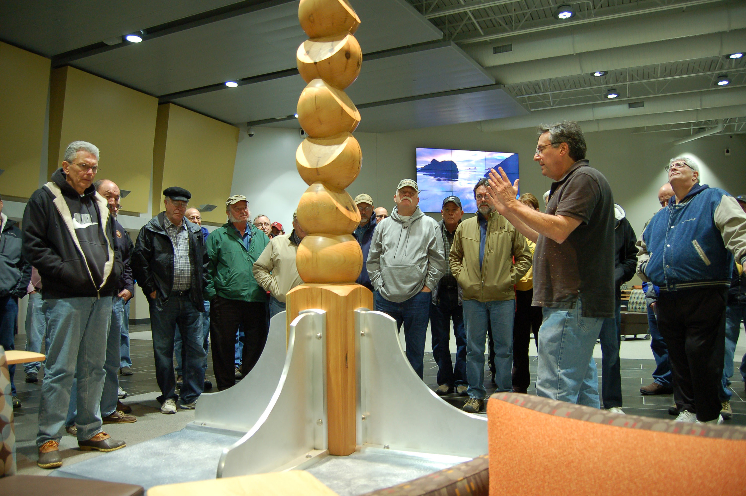 Mark Sfirri describing his work at the November Bucks Woodturners meeting.