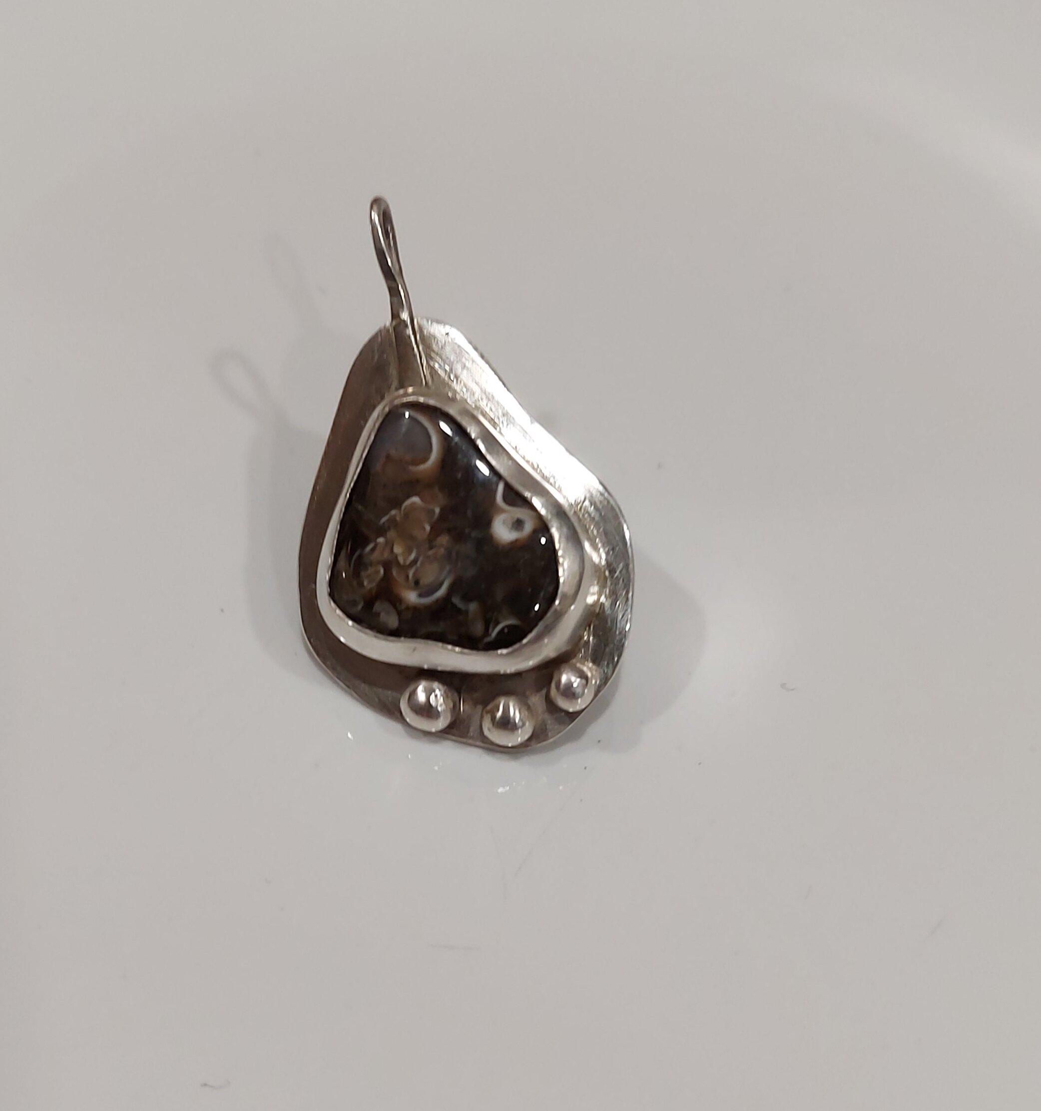 Black agate ring