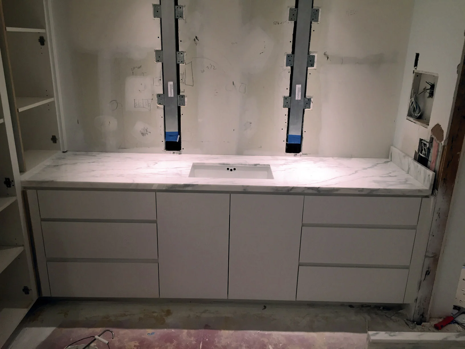 4,000 sq ft Luxury High Rise