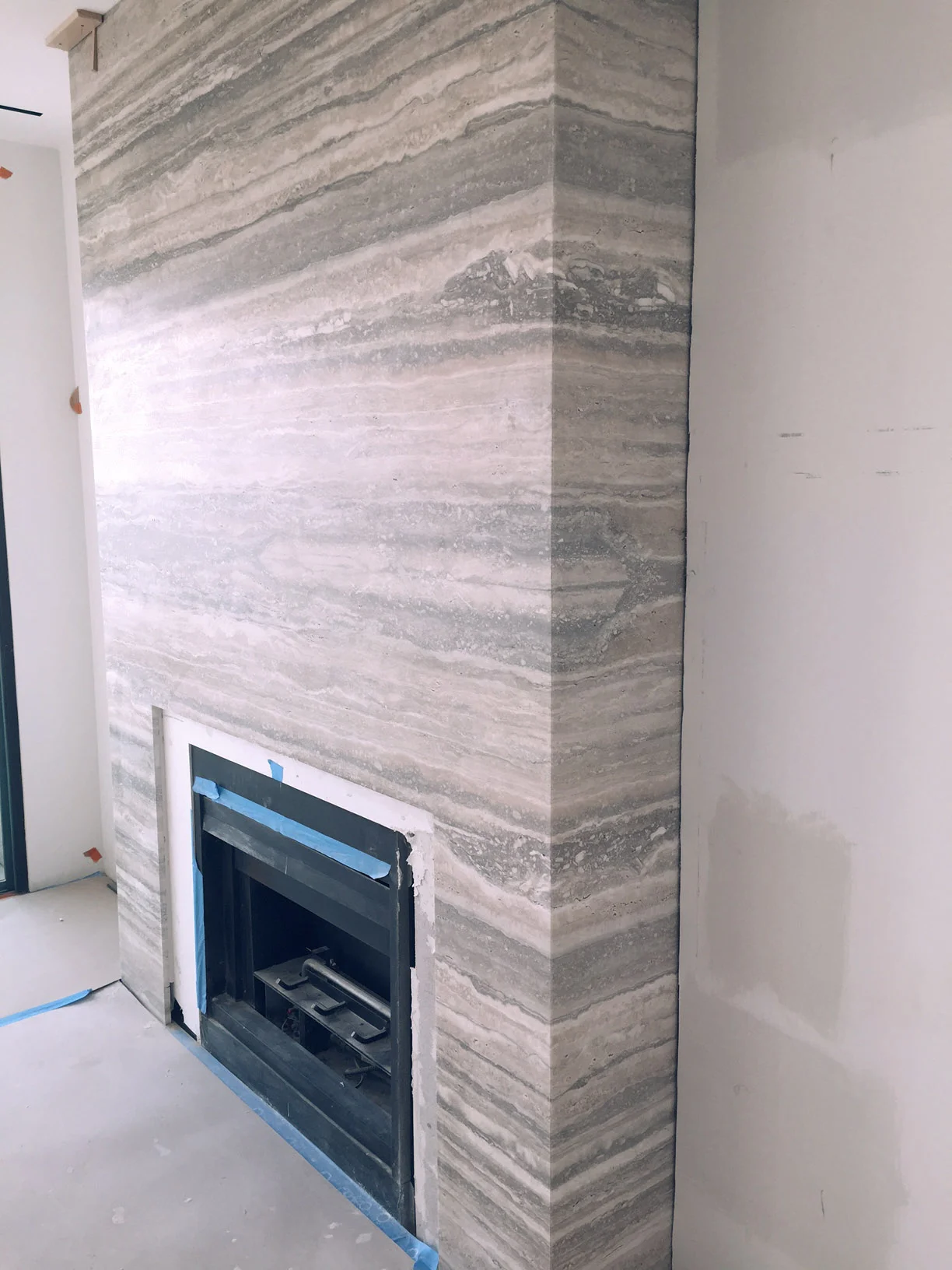 4,000 sq ft Luxury High Rise