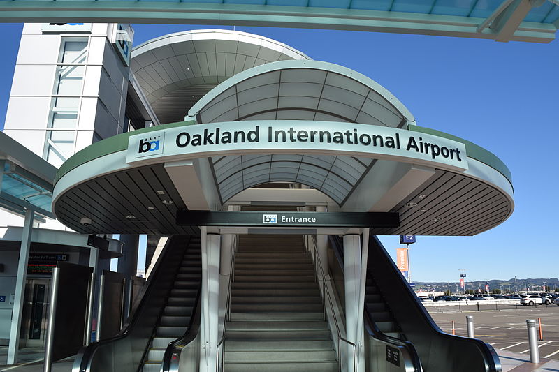 oakland-airport.jpg