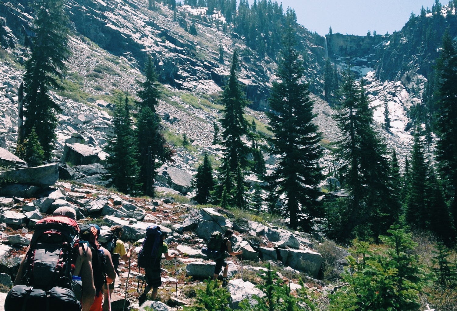 Backpacking in the Trinity Alps Wilderness // Grizzly Falls 