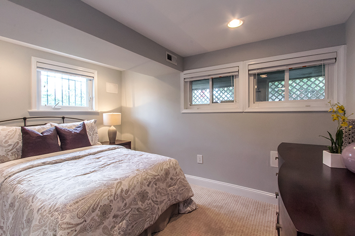 400Farragut-LL-bedroom.jpg