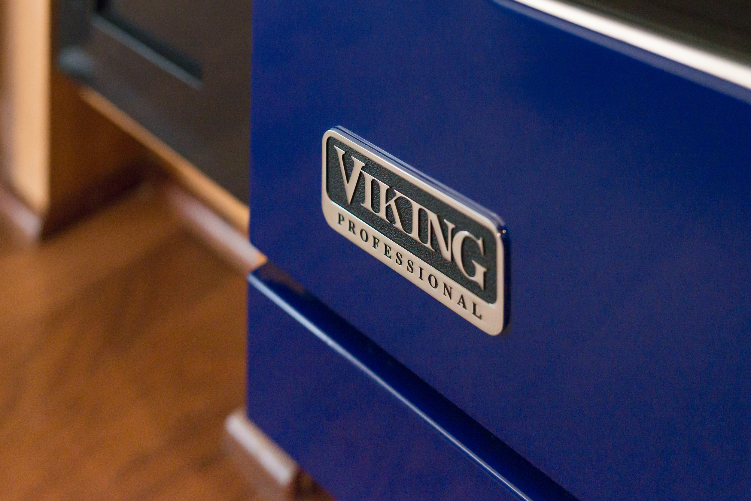 9 viking range.jpg